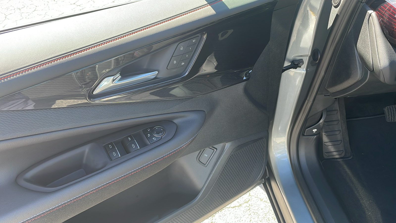 2024 Chevrolet Blazer EV RS 16