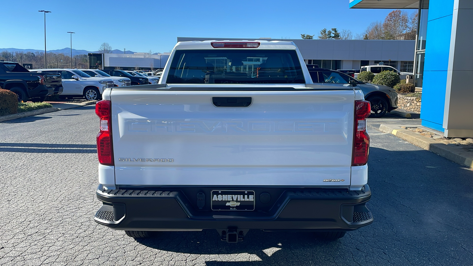 2025 Chevrolet Silverado 1500 WT 6