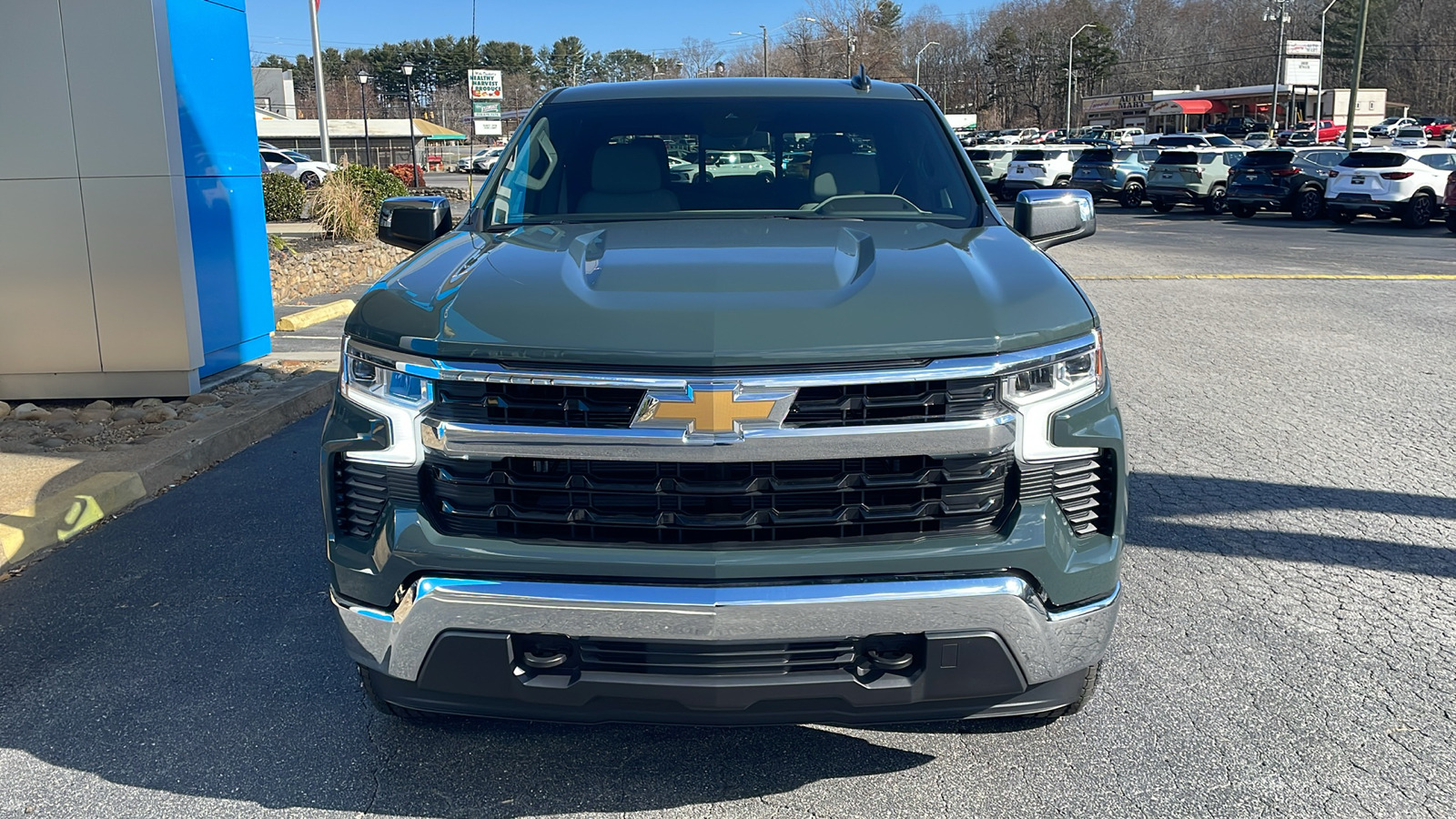 2025 Chevrolet Silverado 1500 LT 2