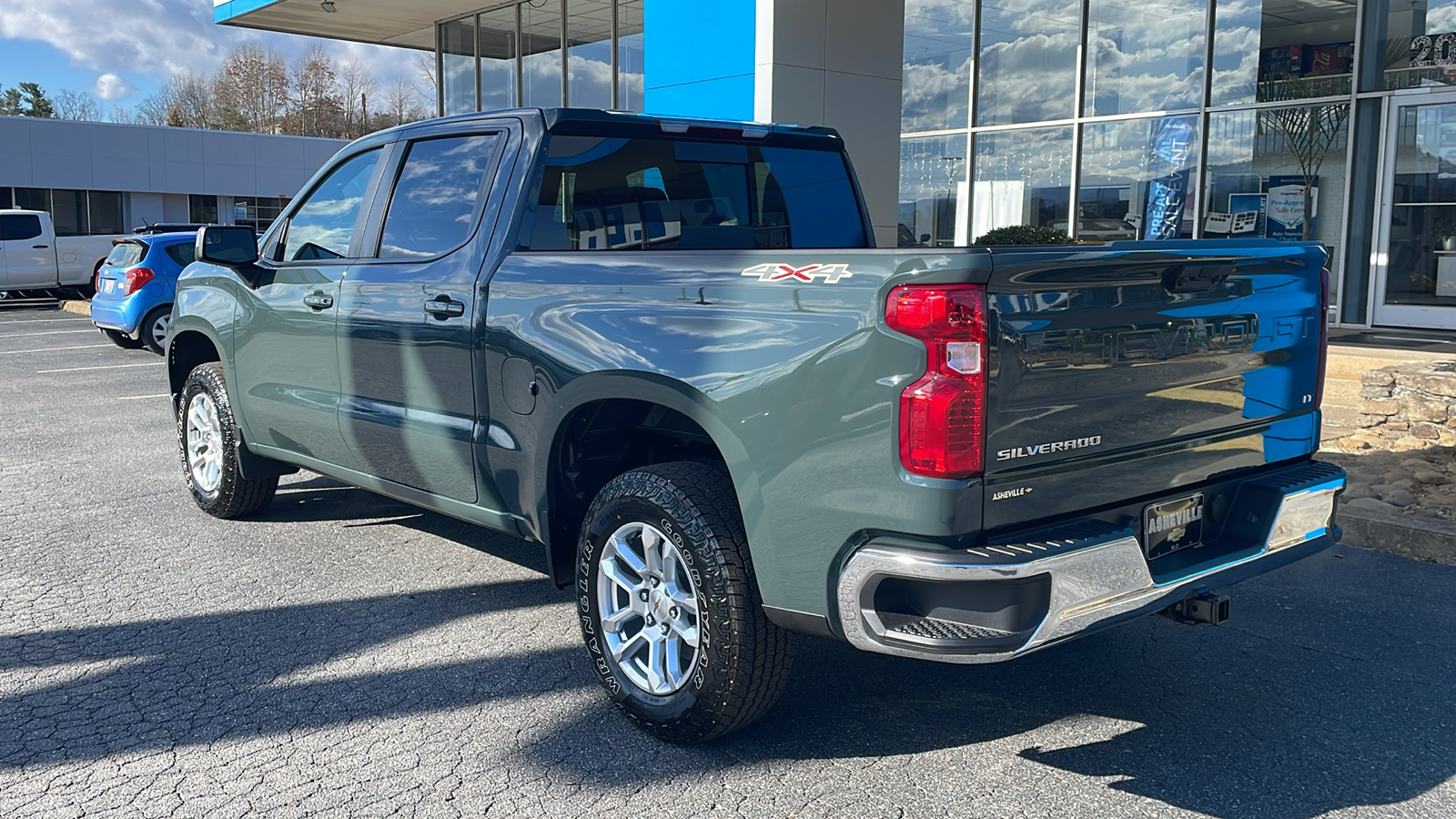 2025 Chevrolet Silverado 1500 LT 5