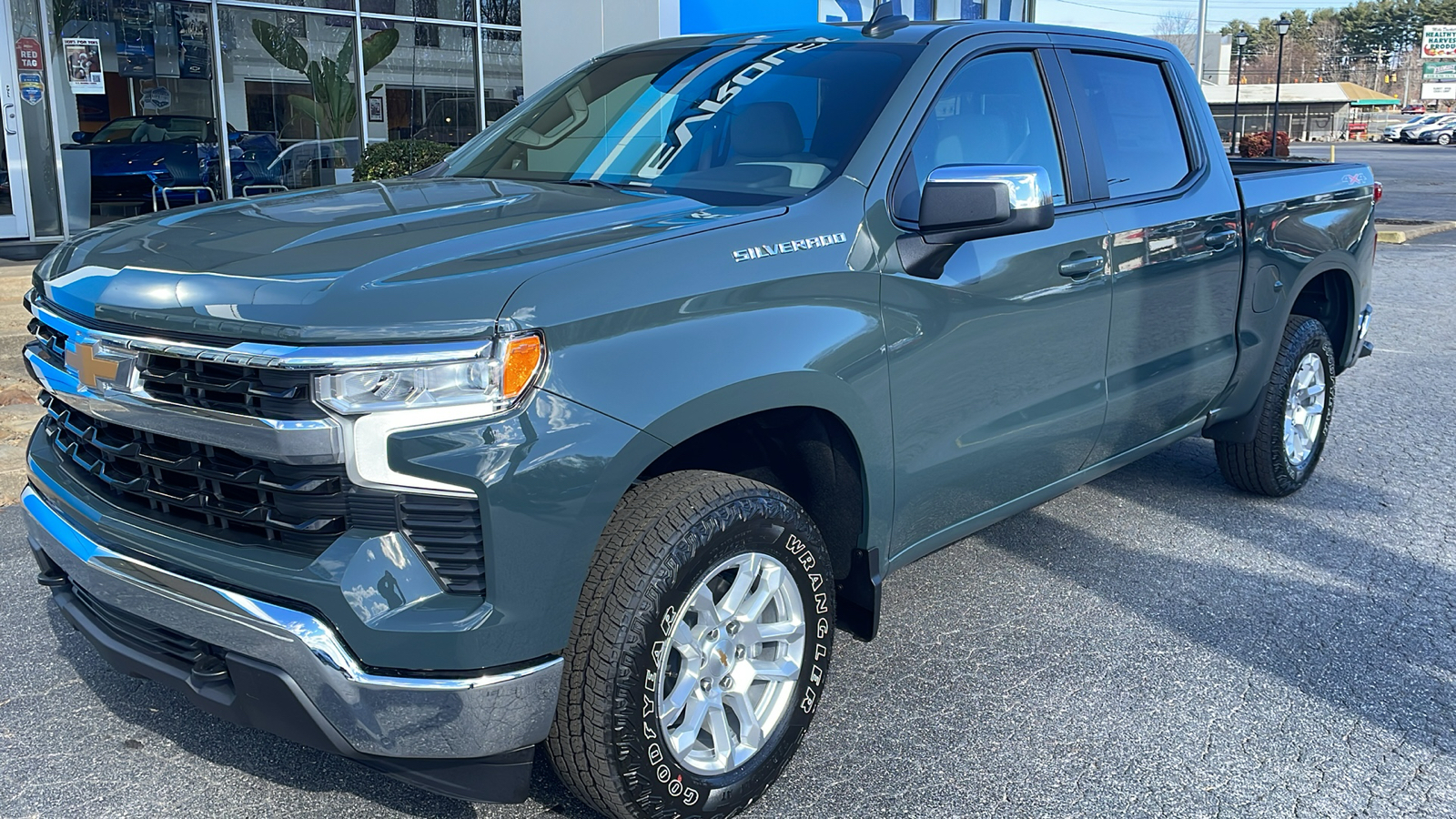 2025 Chevrolet Silverado 1500 LT 13