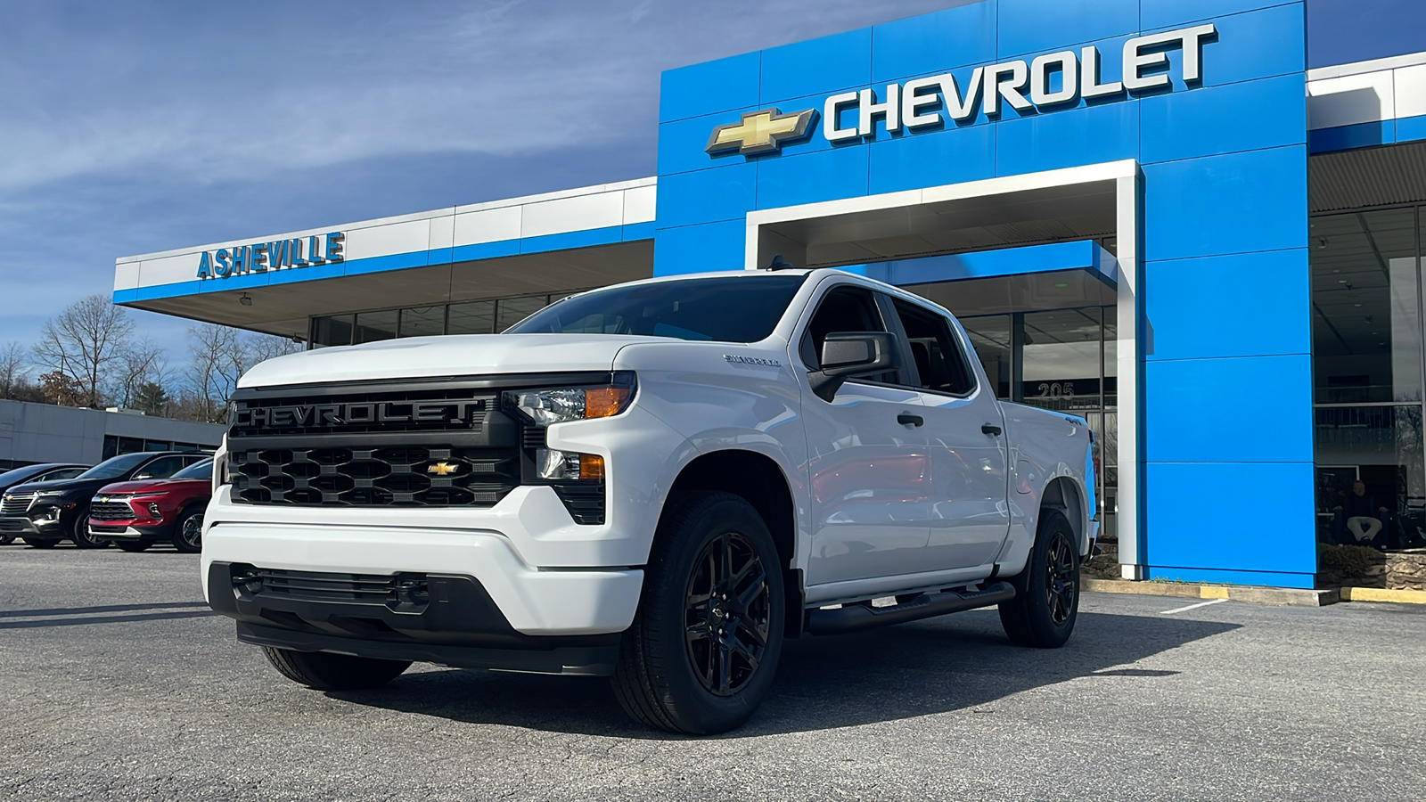 2024 Chevrolet Silverado 1500 Custom 1