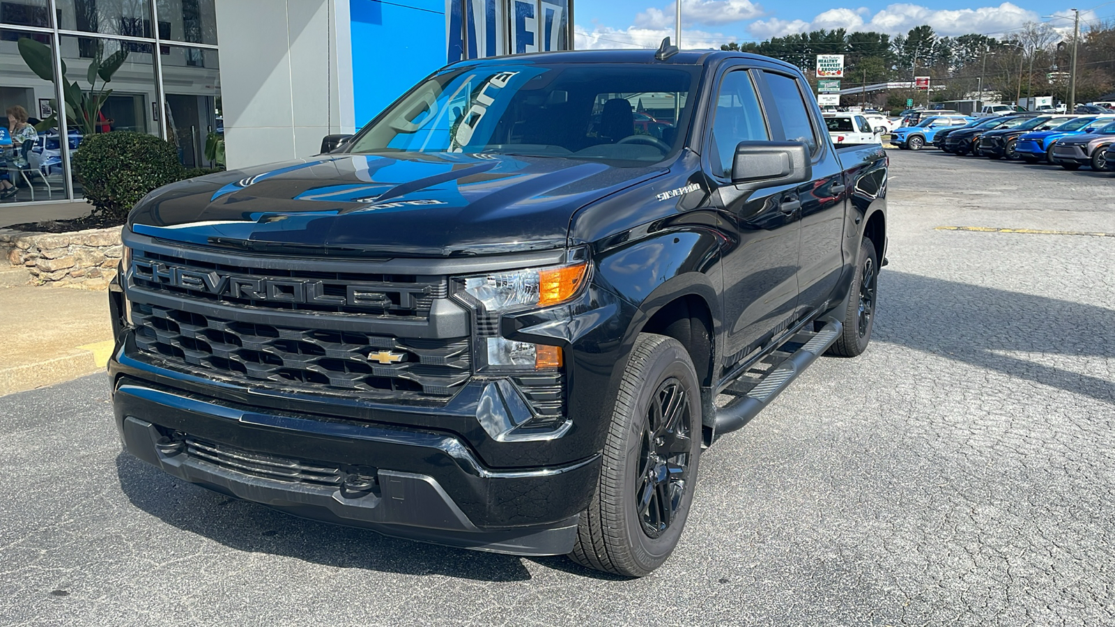 2024 Chevrolet Silverado 1500 Custom 14