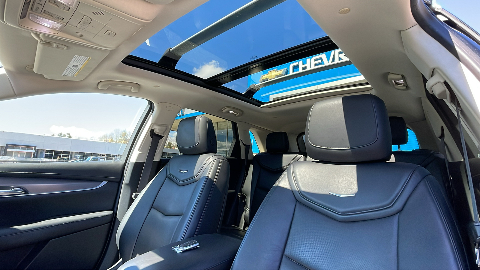 2017 Cadillac XT5 Premium Luxury 26