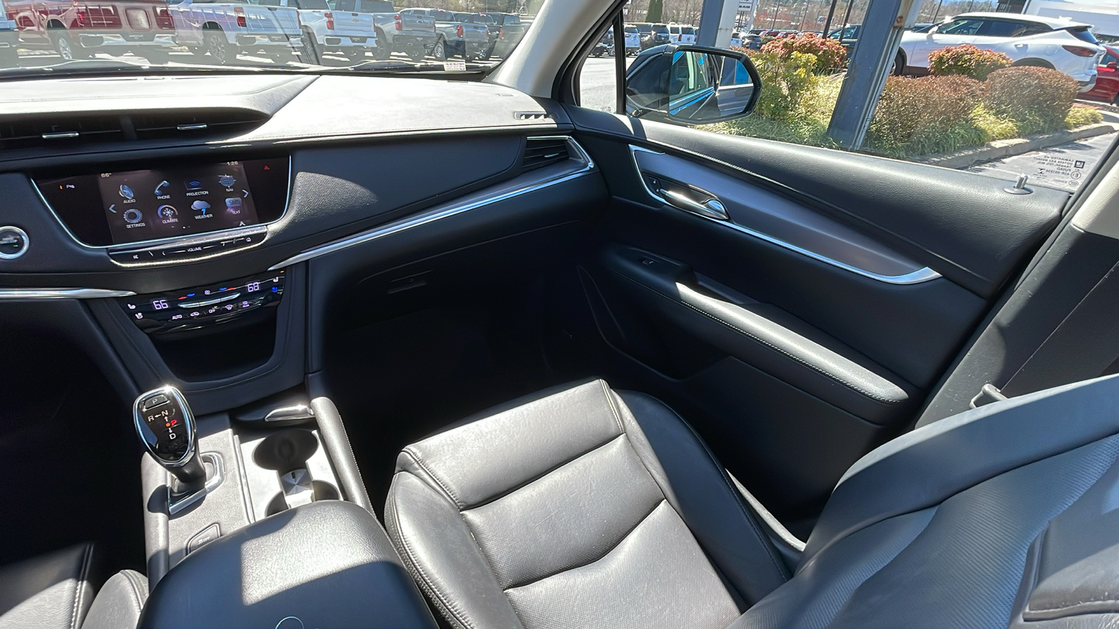 2017 Cadillac XT5 Premium Luxury 30