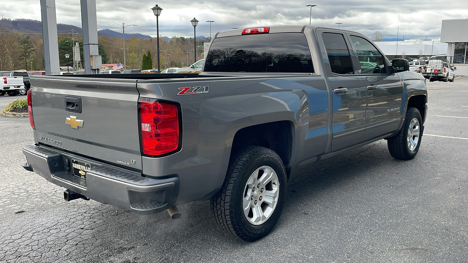 2017 Chevrolet Silverado 1500 LT 8