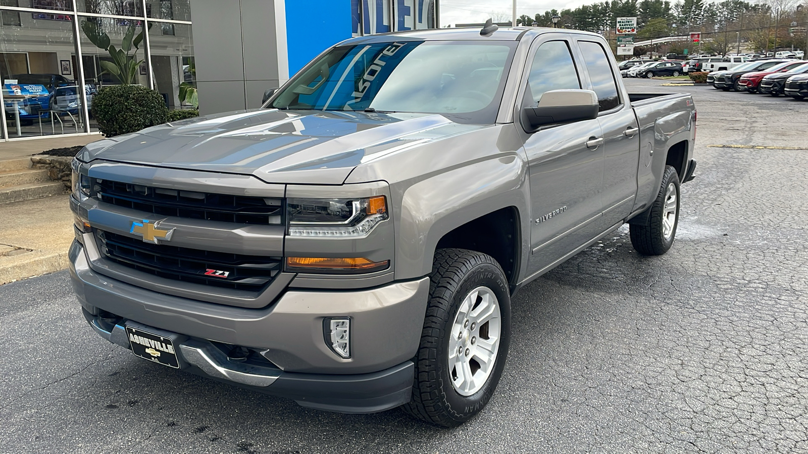 2017 Chevrolet Silverado 1500 LT 13