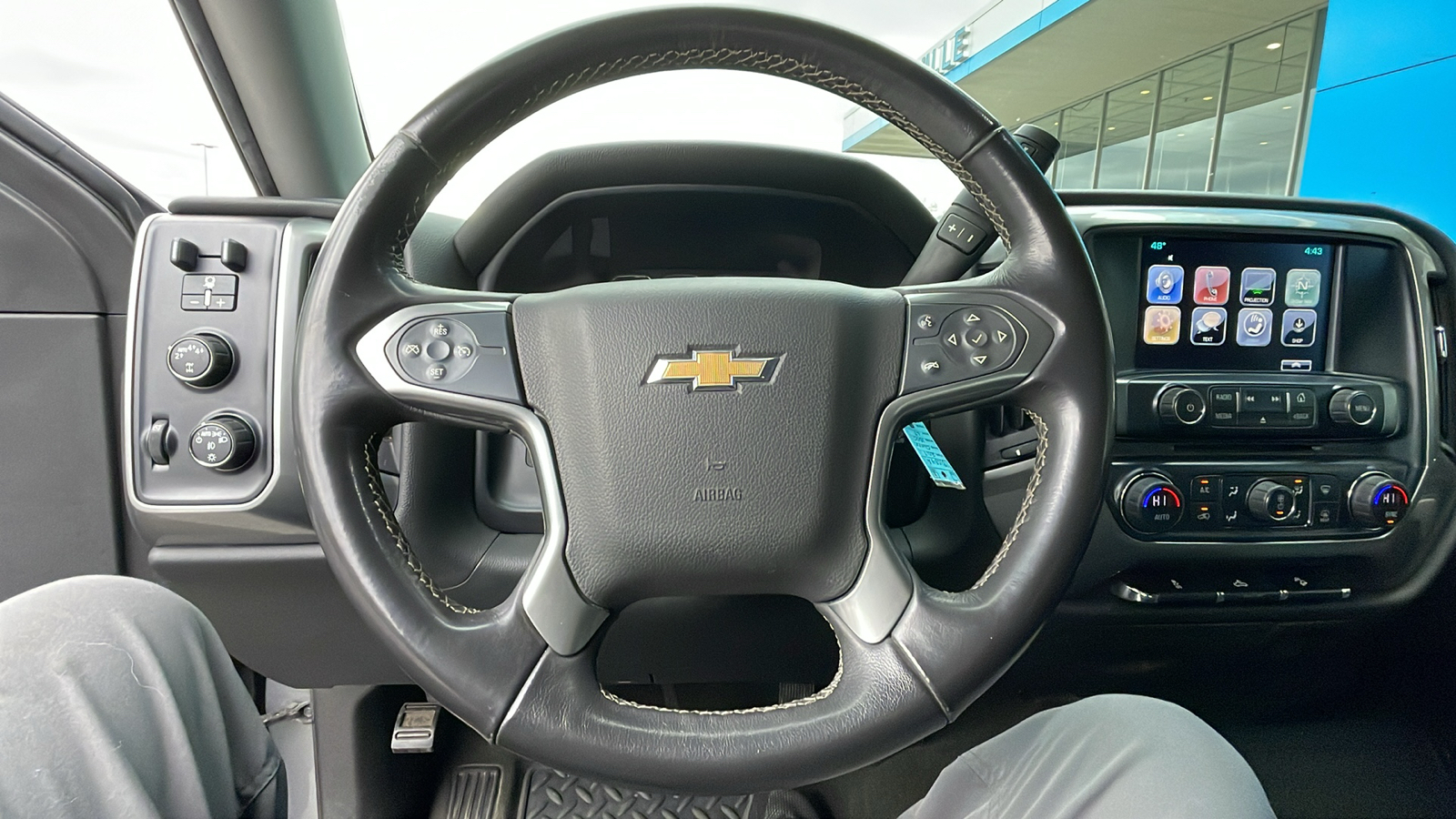 2017 Chevrolet Silverado 1500 LT 21