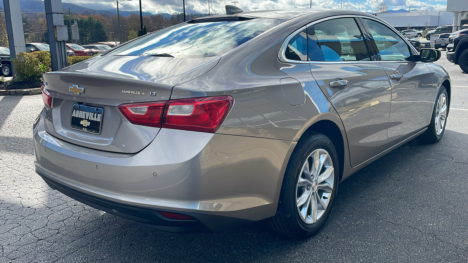 2024 Chevrolet Malibu LT 9