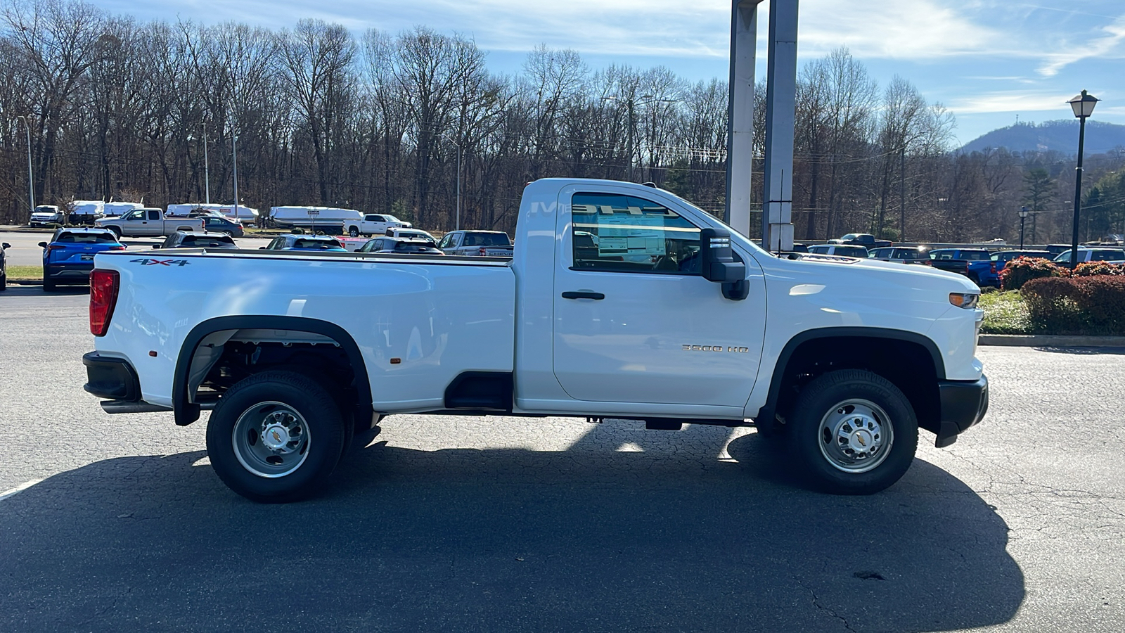 2025 Chevrolet Silverado 3500HD Work Truck 9