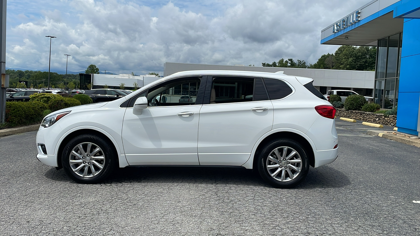 2020 Buick Envision Essence 3