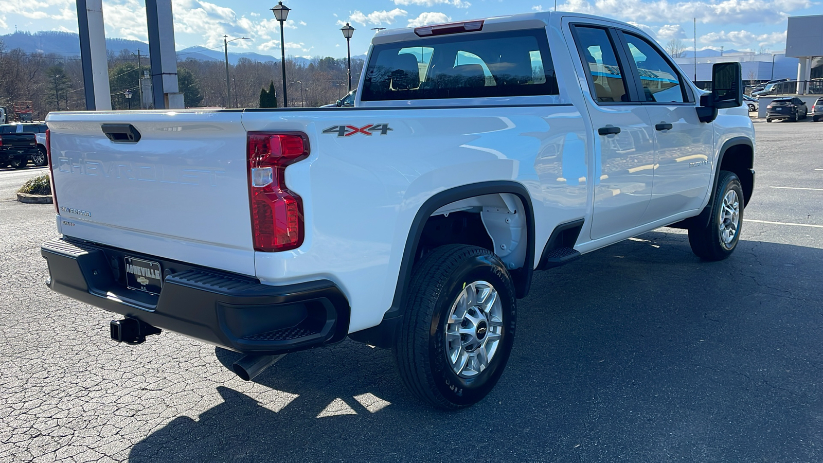 2025 Chevrolet Silverado 2500HD Work Truck 8