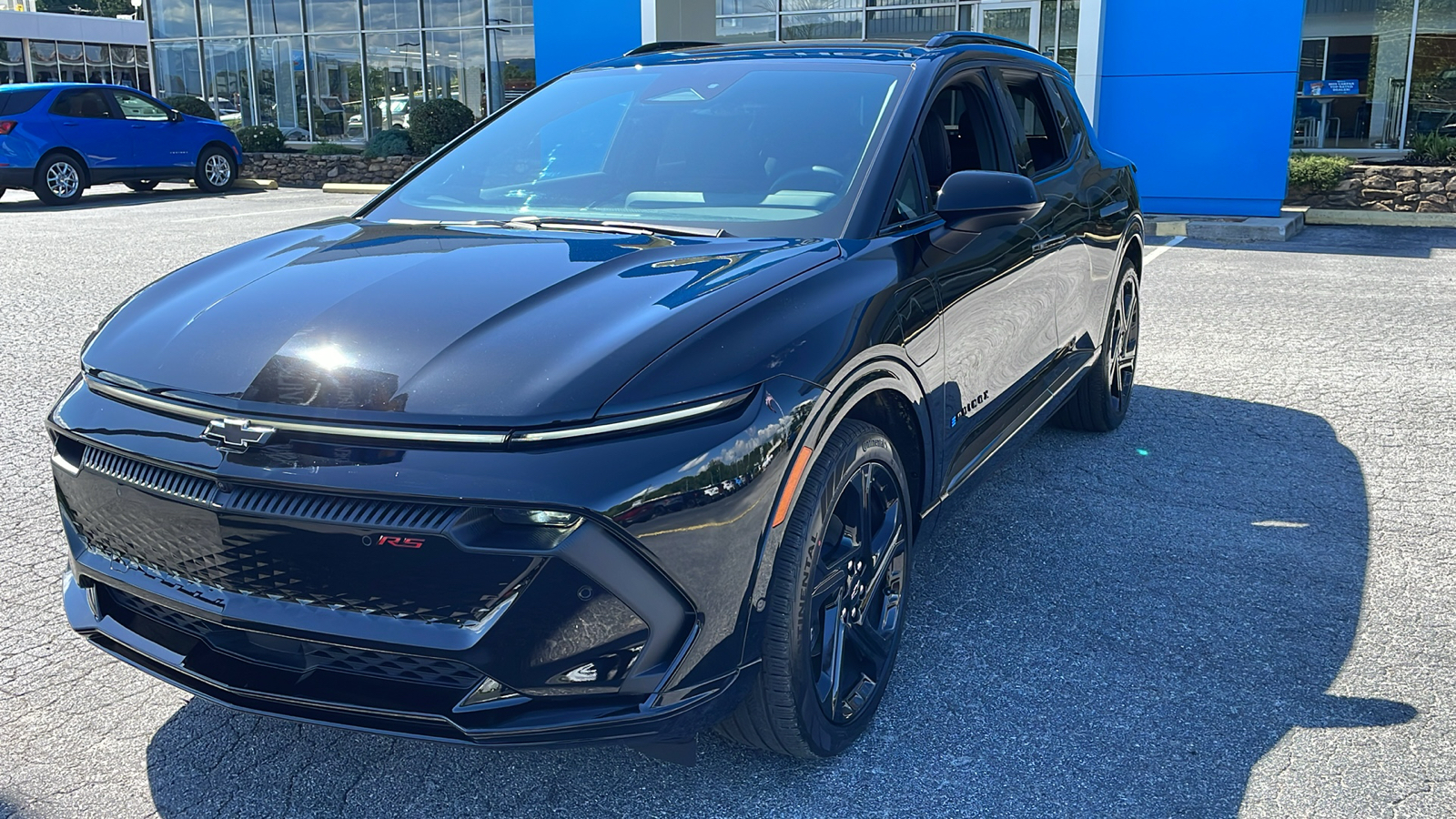 2024 Chevrolet Equinox EV RS 12