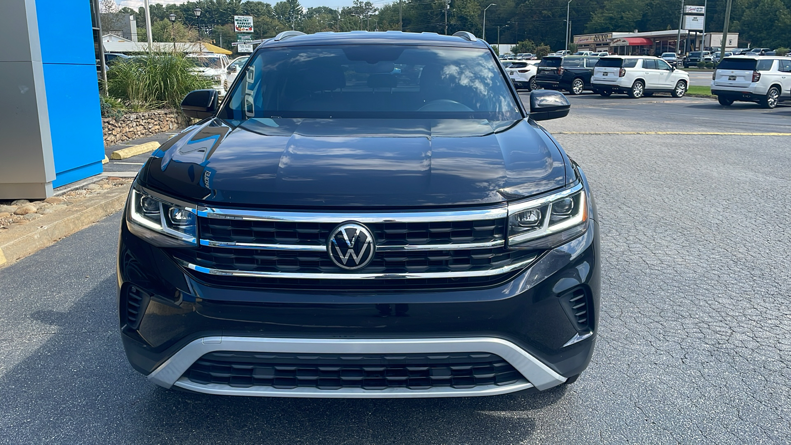 2021 Volkswagen Atlas Cross Sport 2.0T SE 13