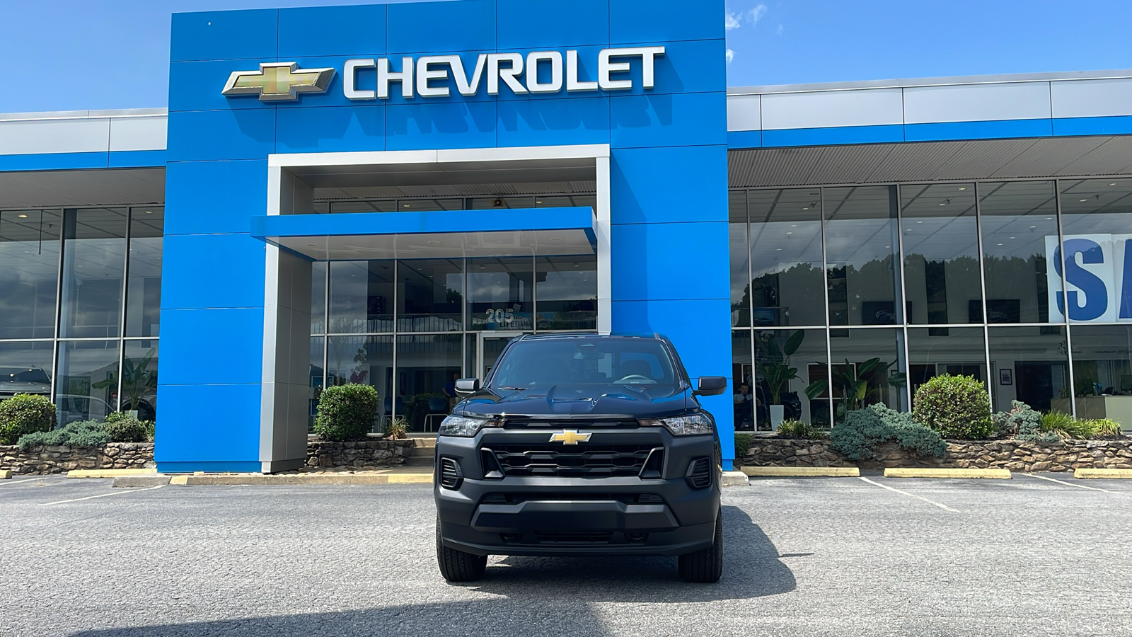 2024 Chevrolet Colorado Work Truck 2