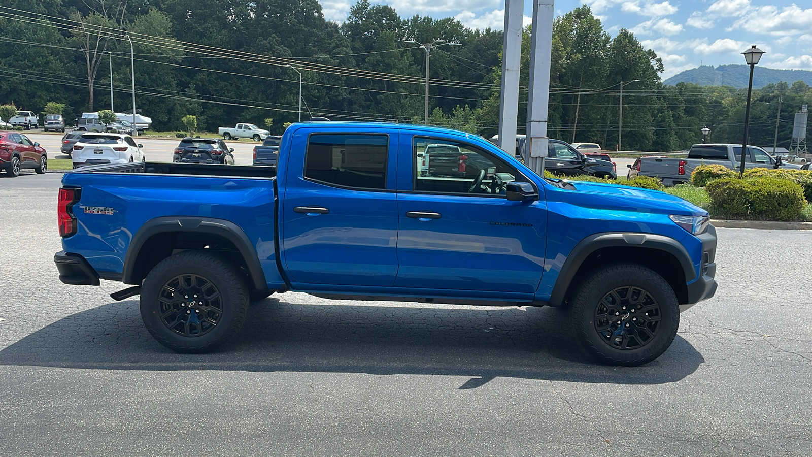 2024 Chevrolet Colorado Trail Boss 8