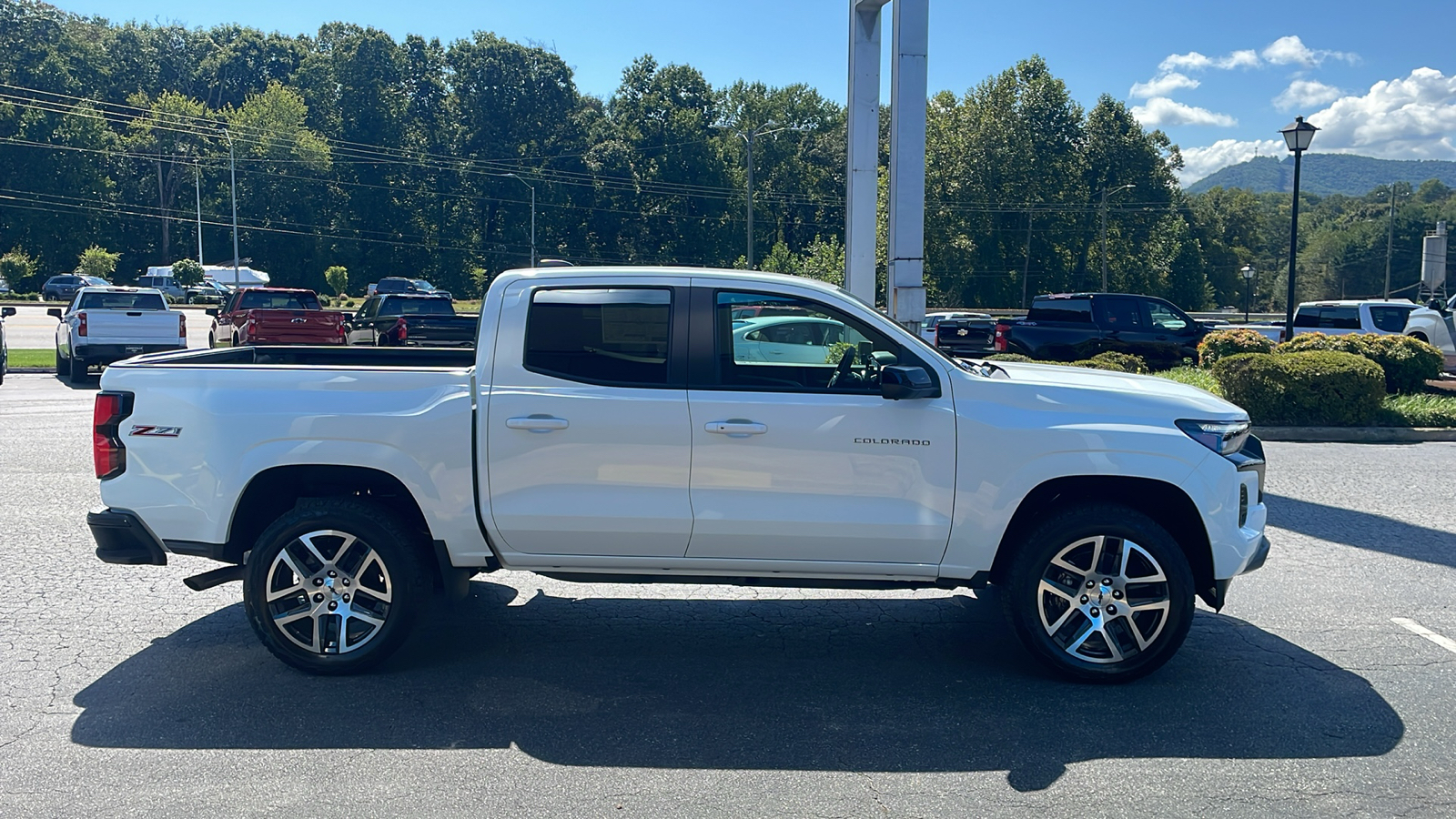 2024 Chevrolet Colorado Z71 9