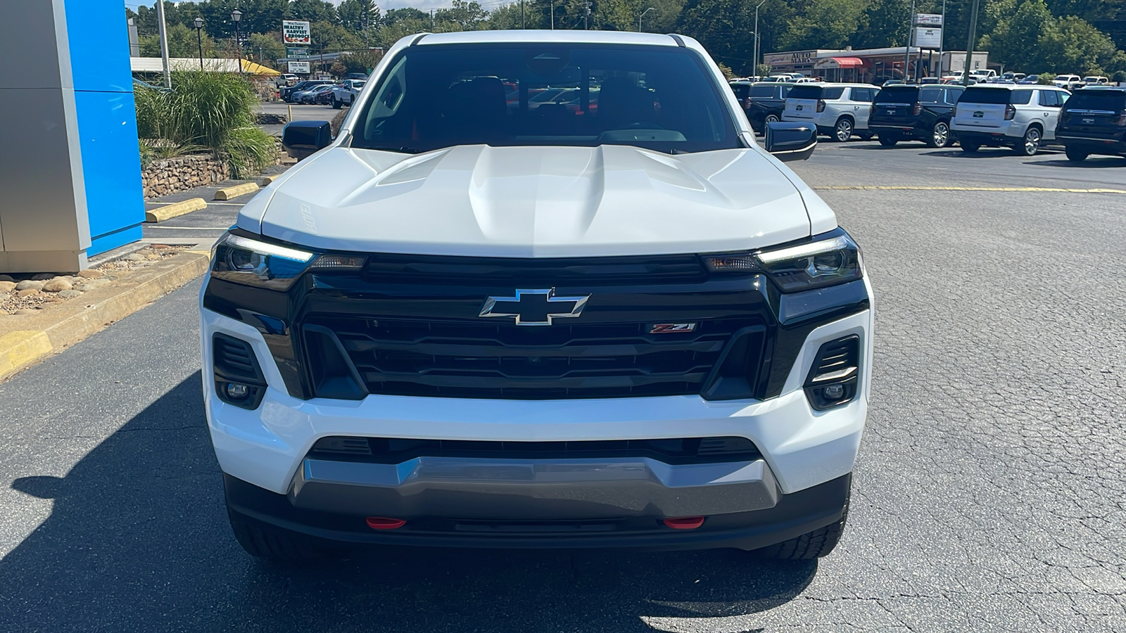 2024 Chevrolet Colorado Z71 12