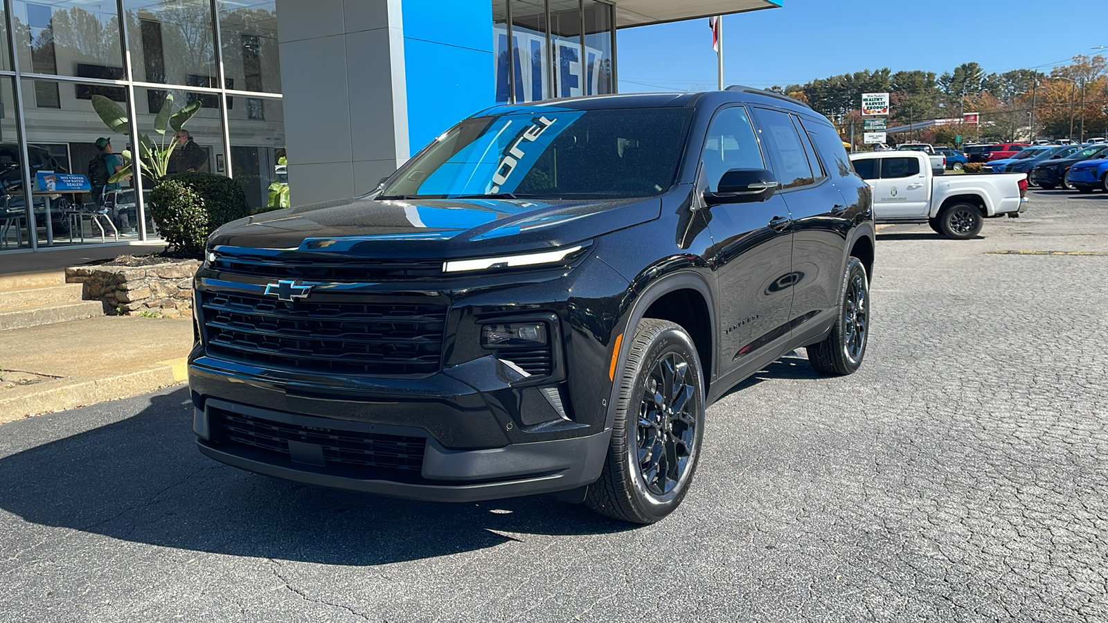 2024 Chevrolet Traverse LT 1