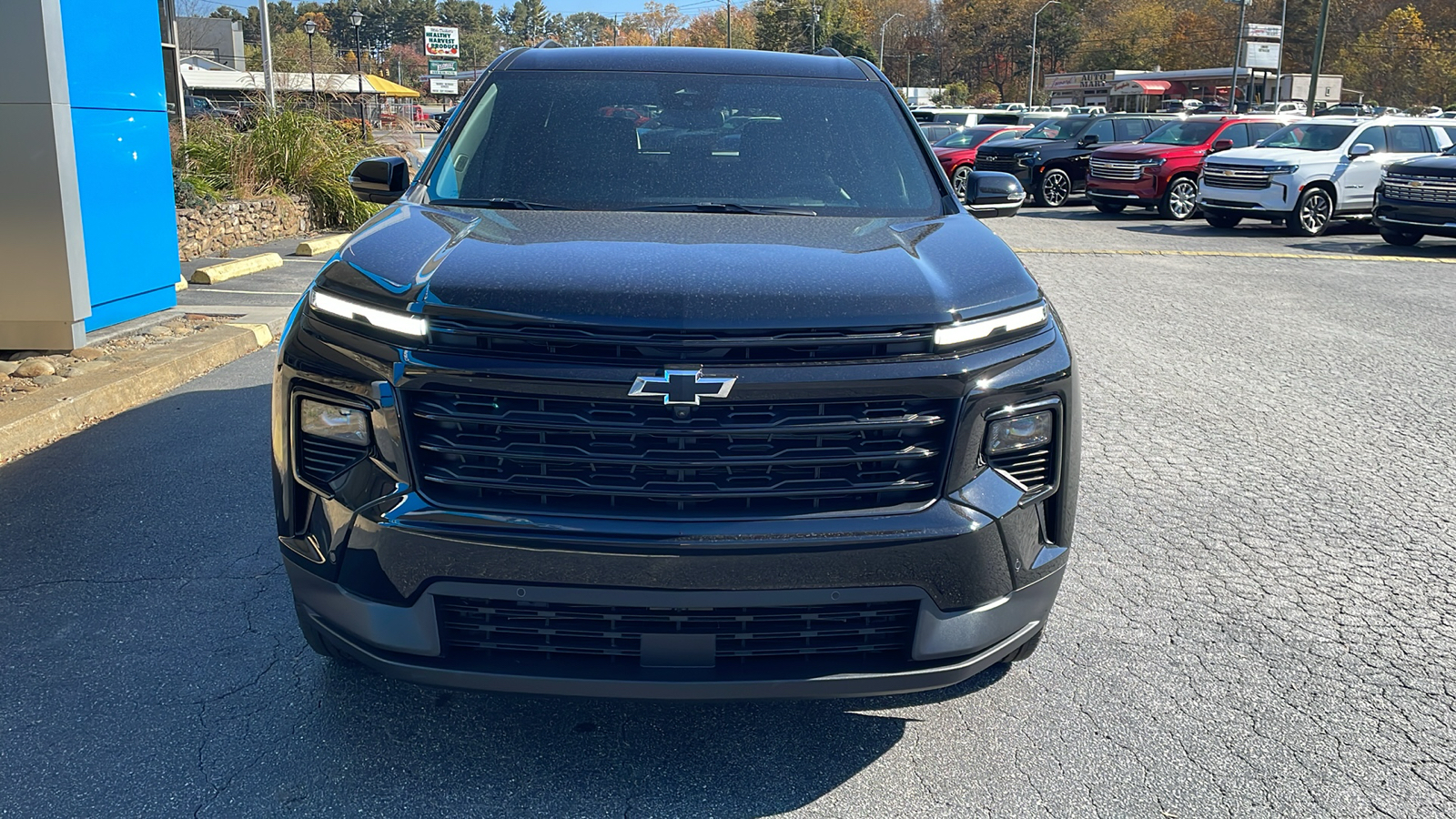 2024 Chevrolet Traverse LT 2