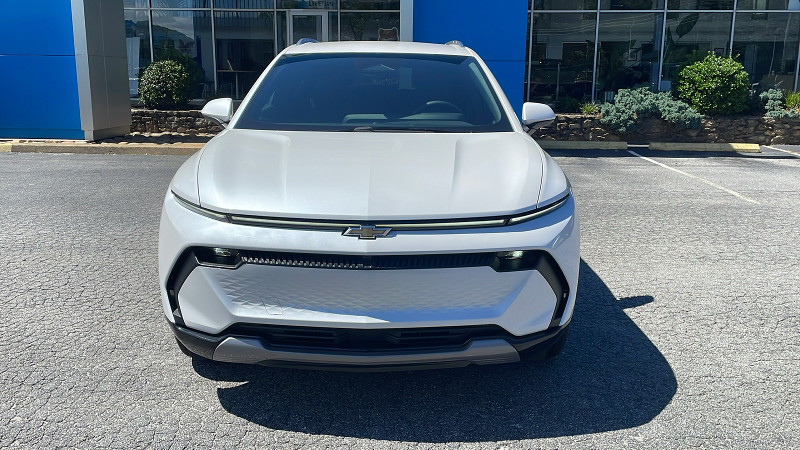 2024 Chevrolet Equinox EV LT 11