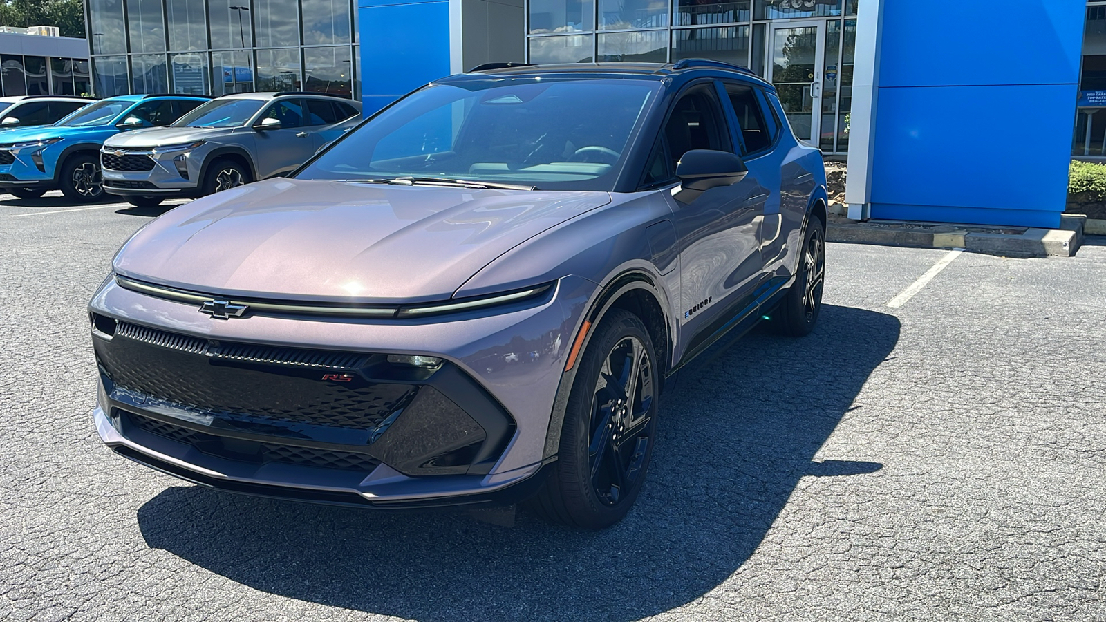 2024 Chevrolet Equinox EV RS 12