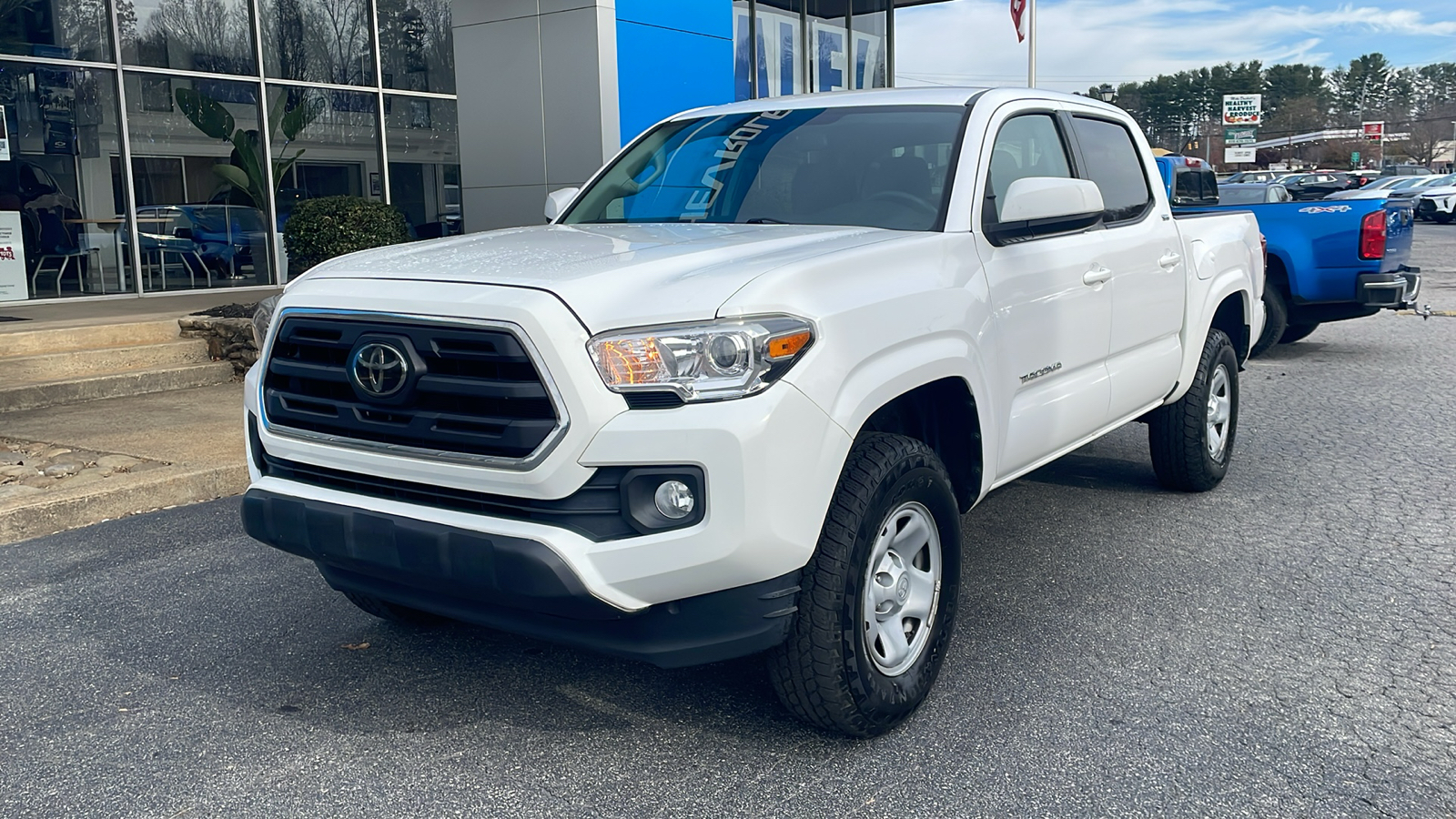 2019 Toyota Tacoma SR5 1