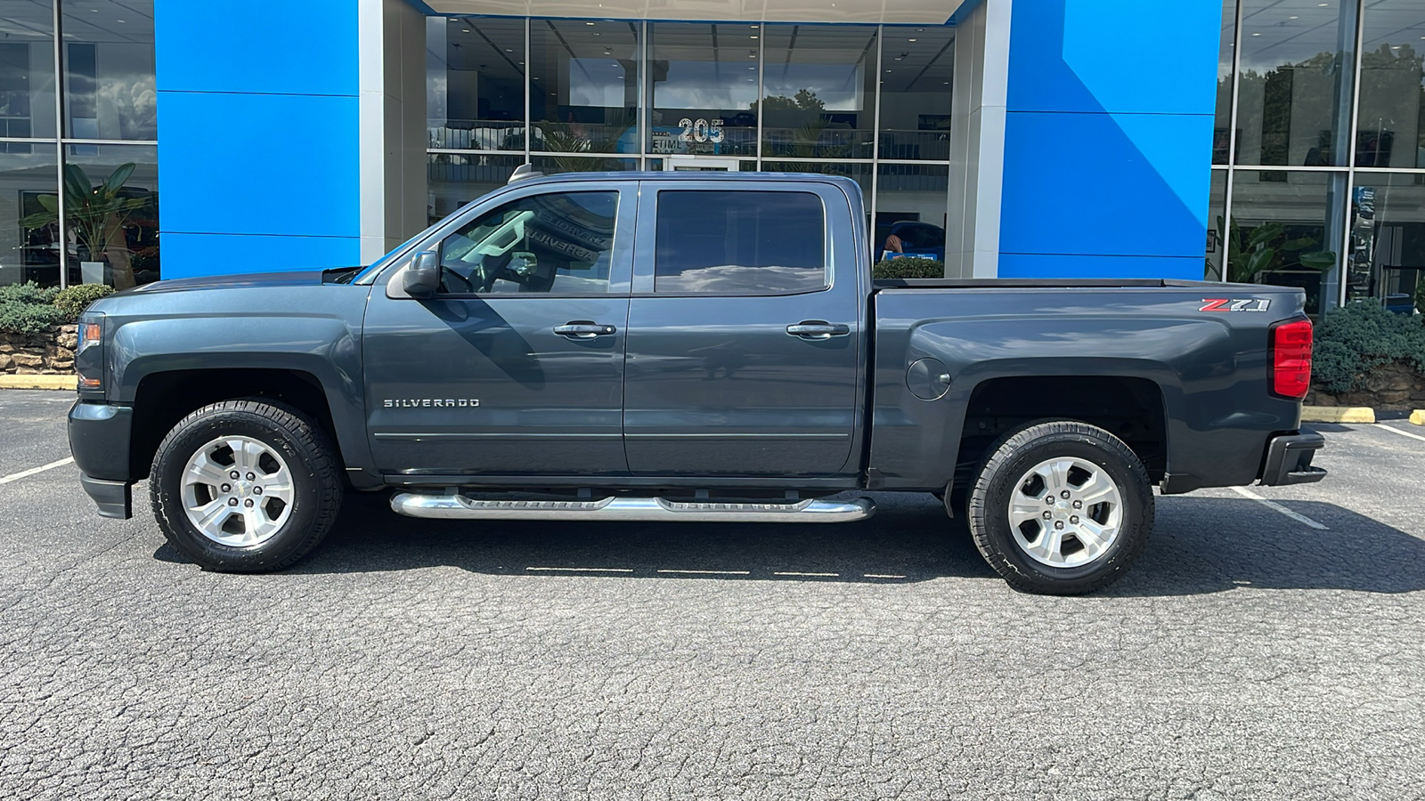 2018 Chevrolet Silverado 1500 LT 4