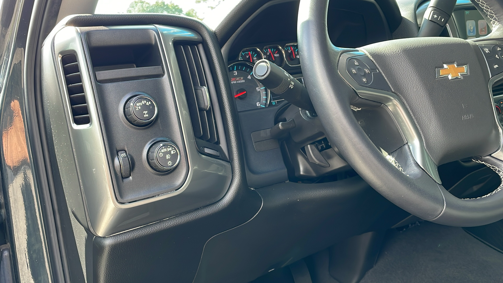 2018 Chevrolet Silverado 1500 LT 17