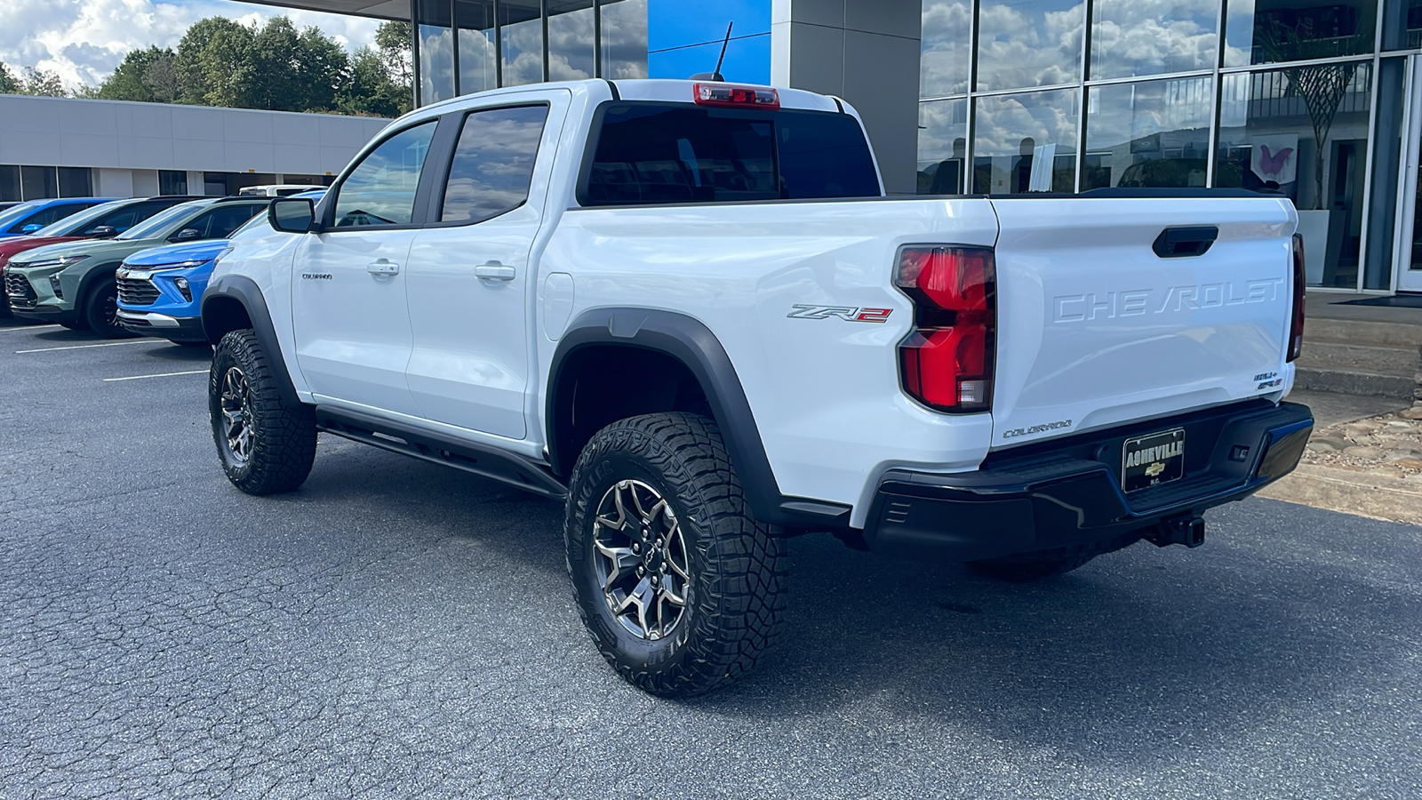 2024 Chevrolet Colorado ZR2 5