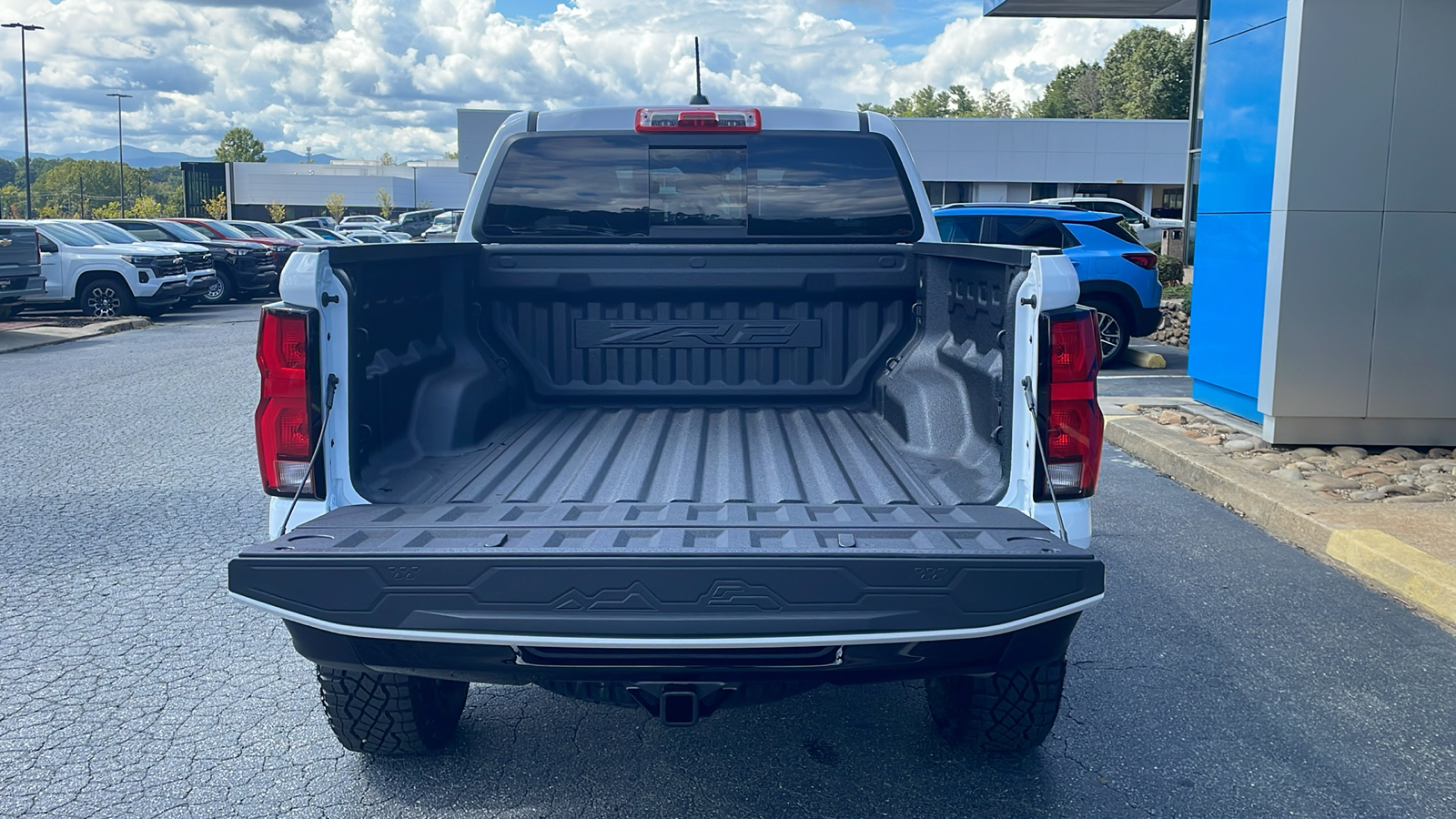 2024 Chevrolet Colorado ZR2 7