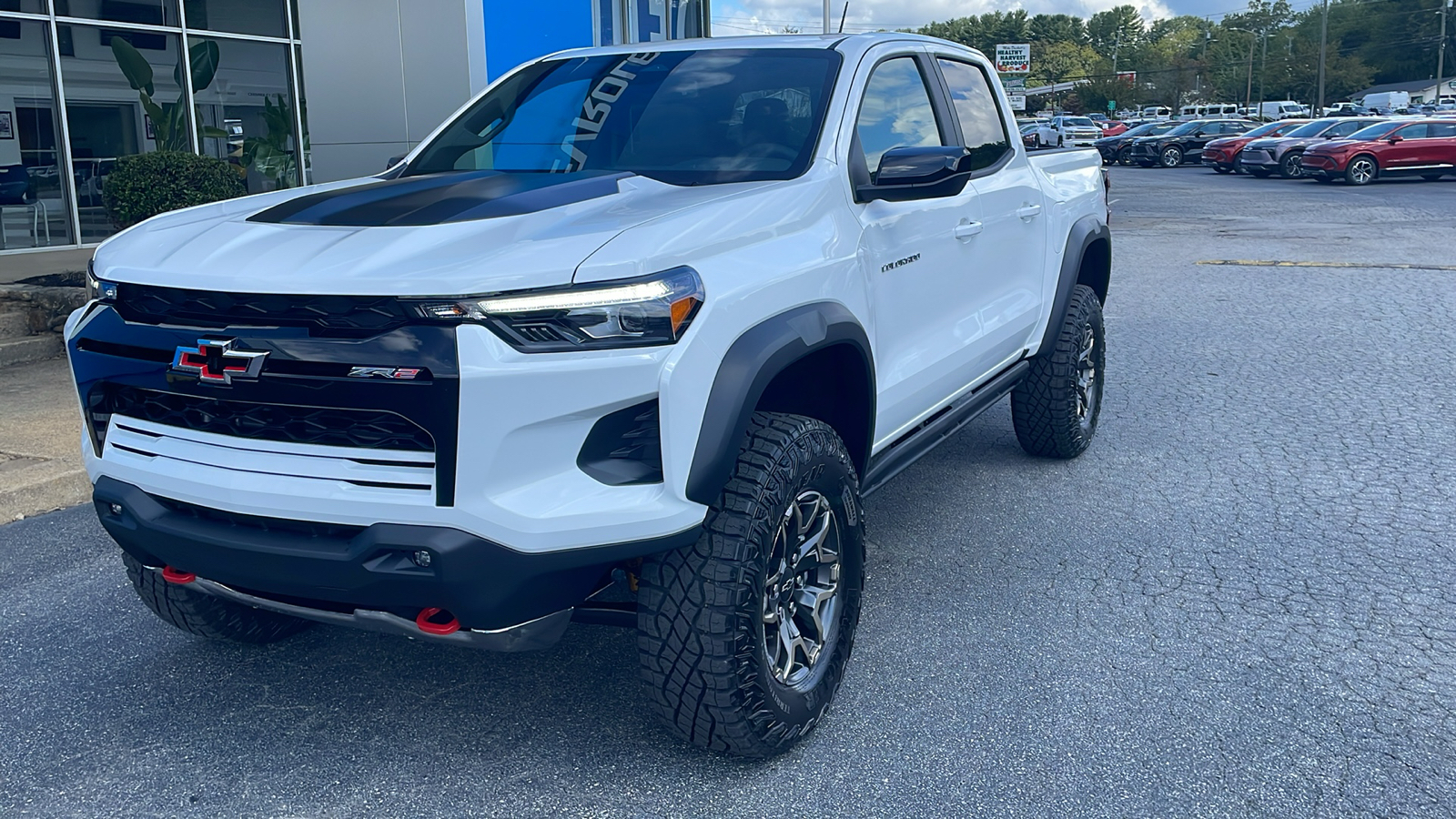 2024 Chevrolet Colorado ZR2 13