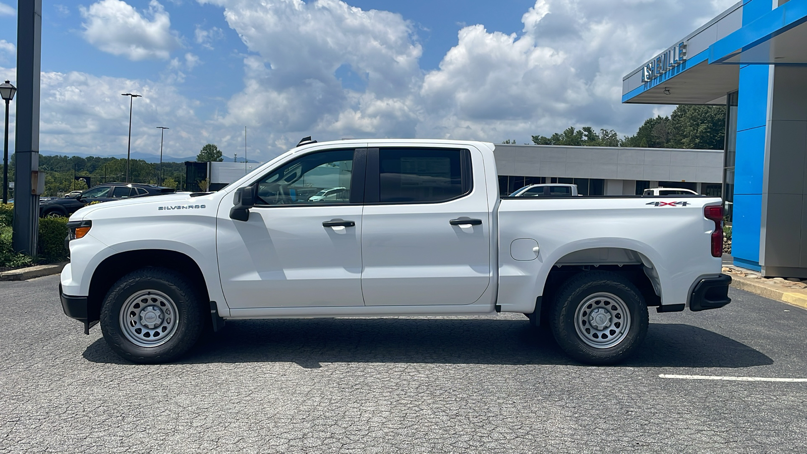 2024 Chevrolet Silverado 1500 WT 3