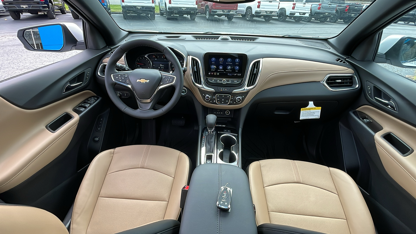2024 Chevrolet Equinox Premier 32