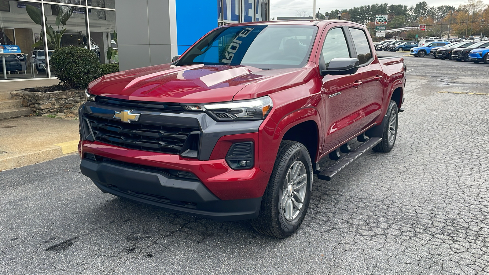 2024 Chevrolet Colorado LT 1