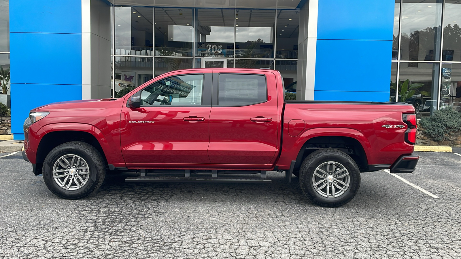 2024 Chevrolet Colorado LT 4