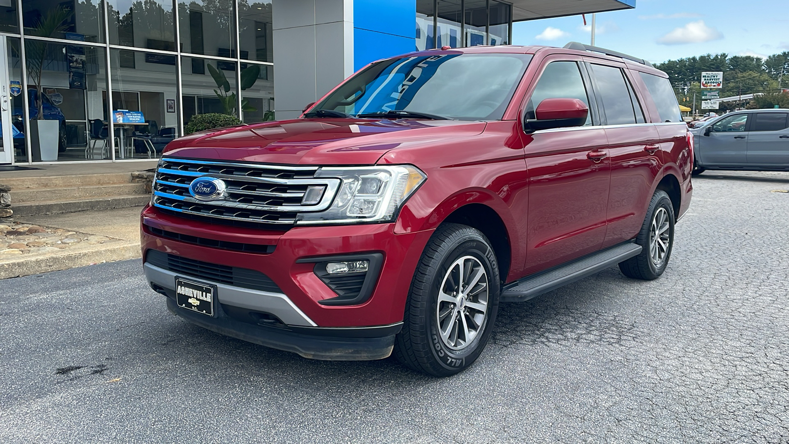 2019 Ford Expedition XLT 1