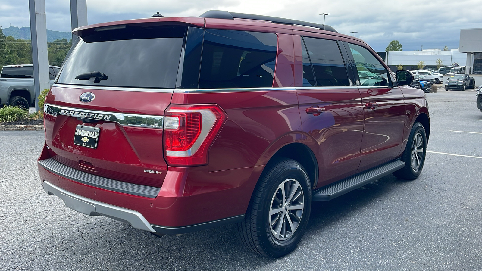 2019 Ford Expedition XLT 9