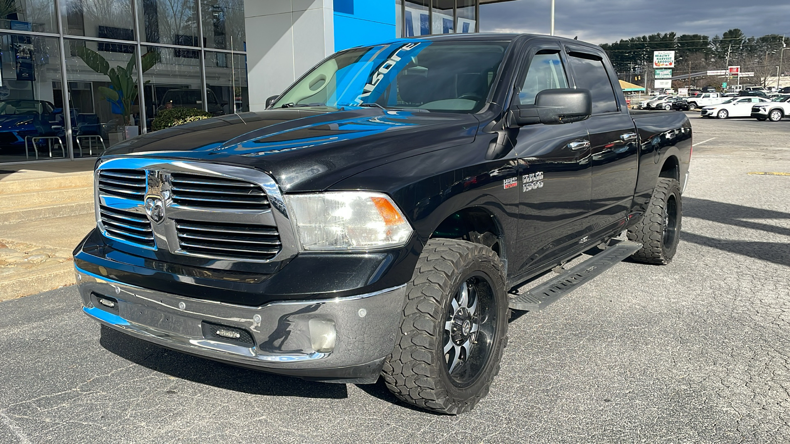 2016 Ram 1500 SLT 1