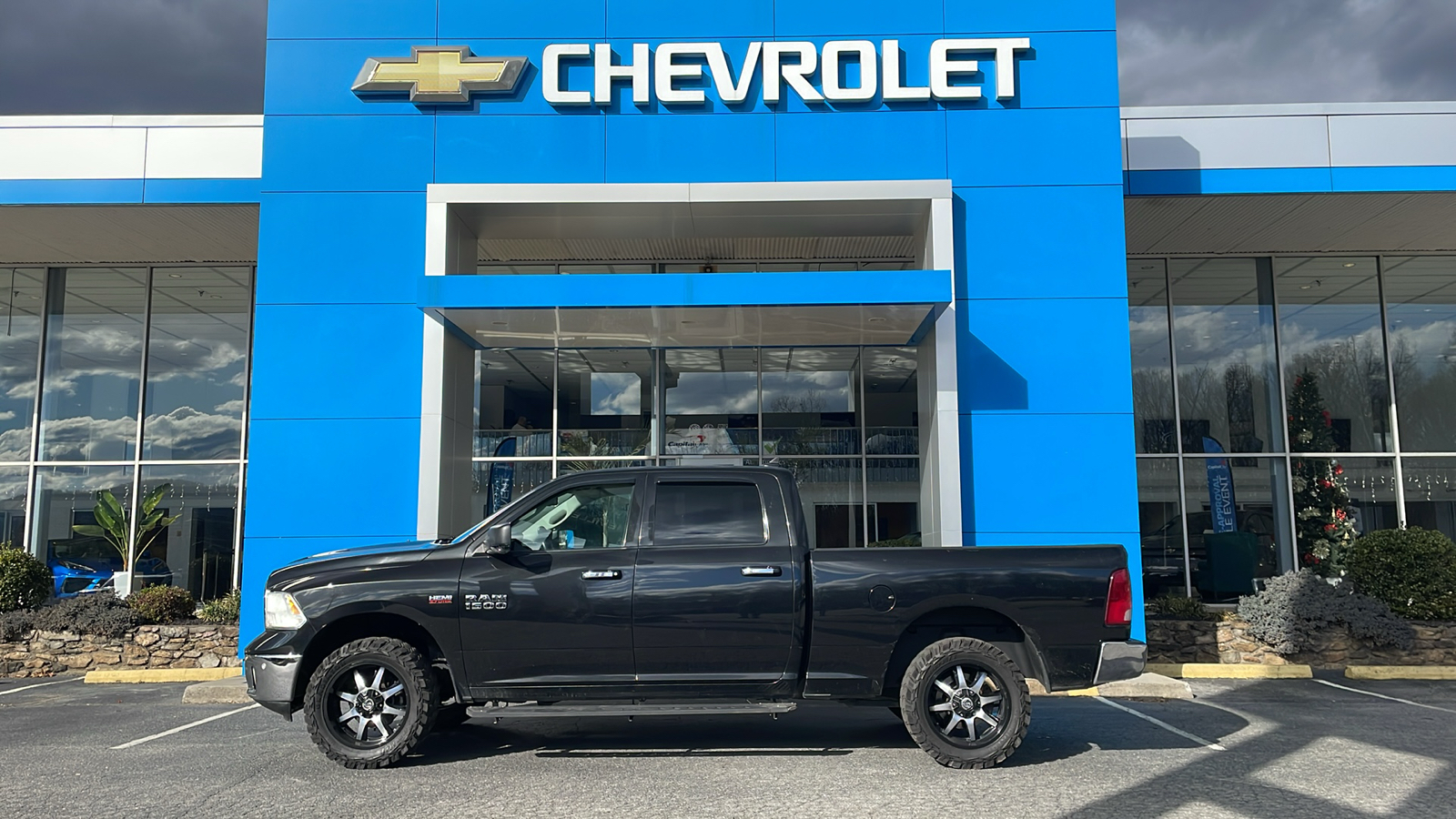 2016 Ram 1500 SLT 3