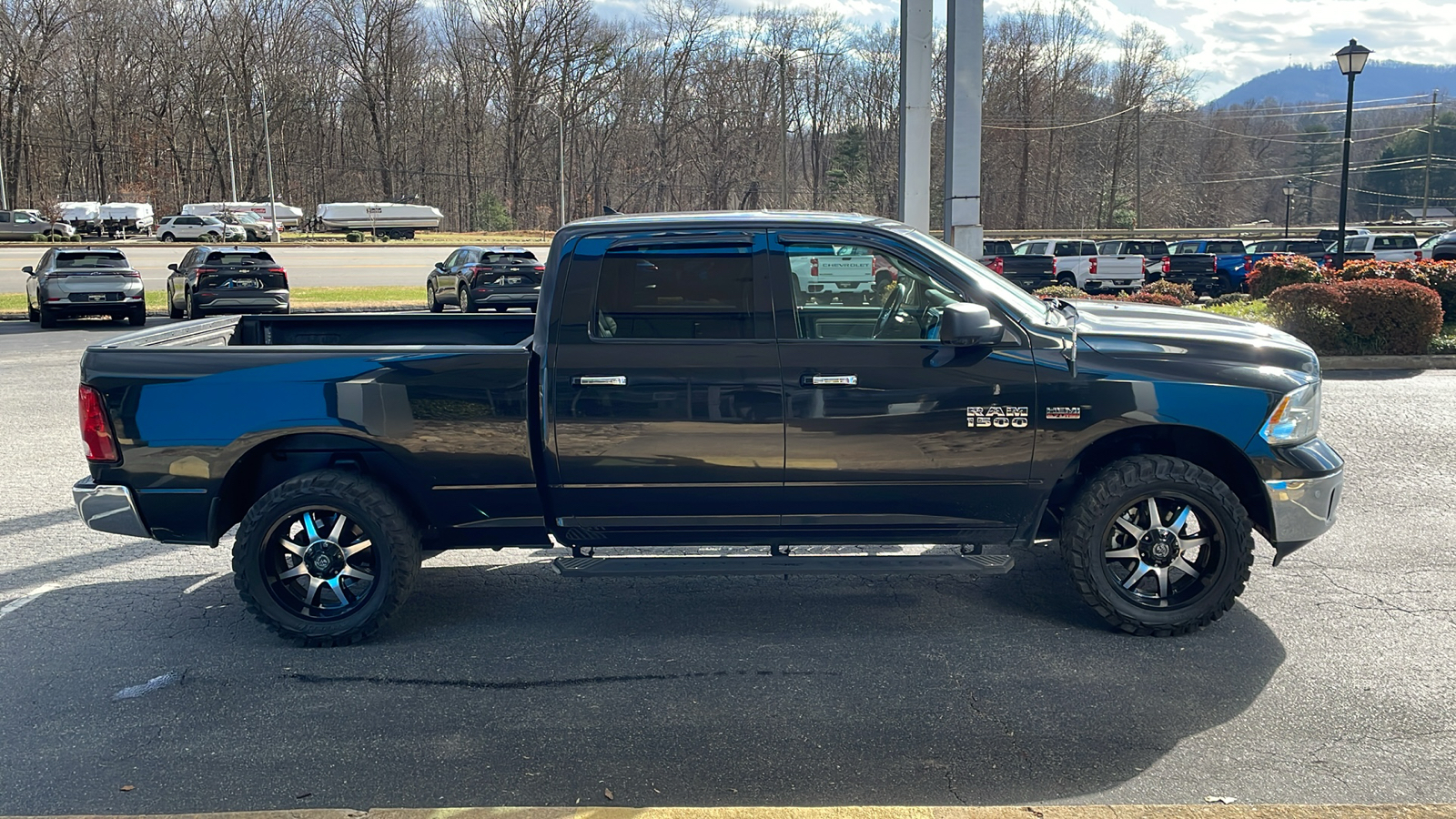 2016 Ram 1500 SLT 9