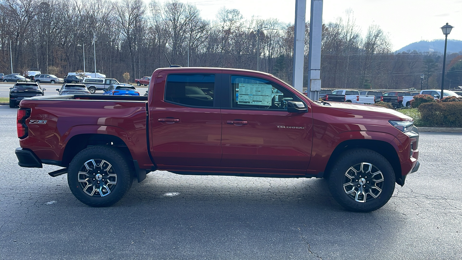 2024 Chevrolet Colorado Z71 10