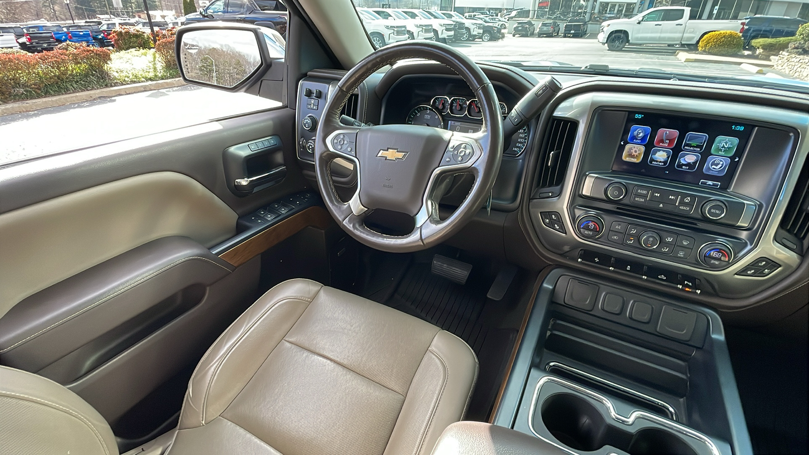 2018 Chevrolet Silverado 1500 LTZ 32