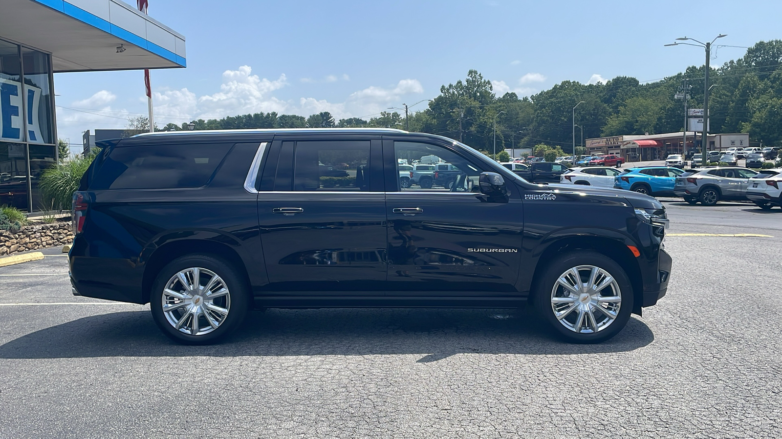 2024 Chevrolet Suburban High Country 9