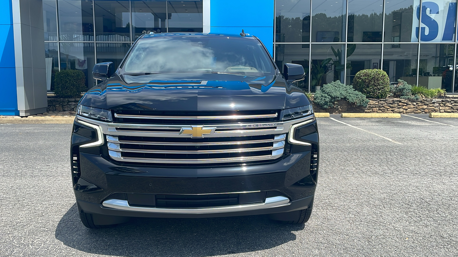 2024 Chevrolet Suburban High Country 12