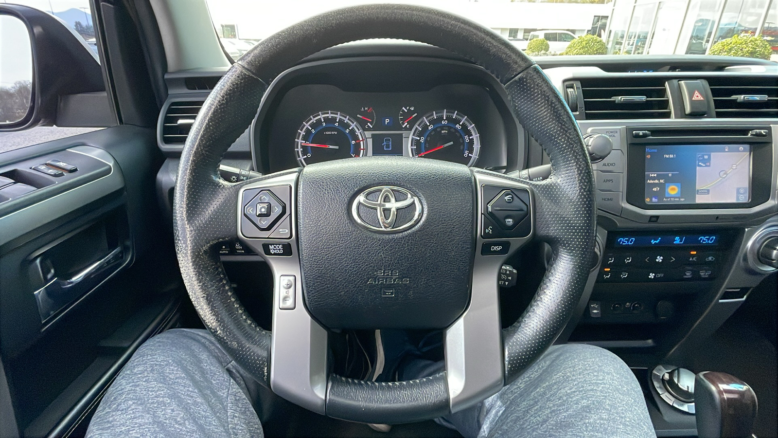 2015 Toyota 4Runner Limited 23