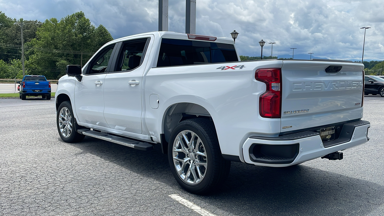 2024 Chevrolet Silverado 1500 RST 4