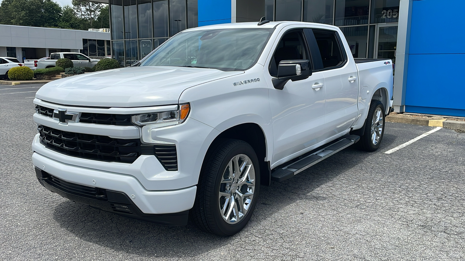 2024 Chevrolet Silverado 1500 RST 12