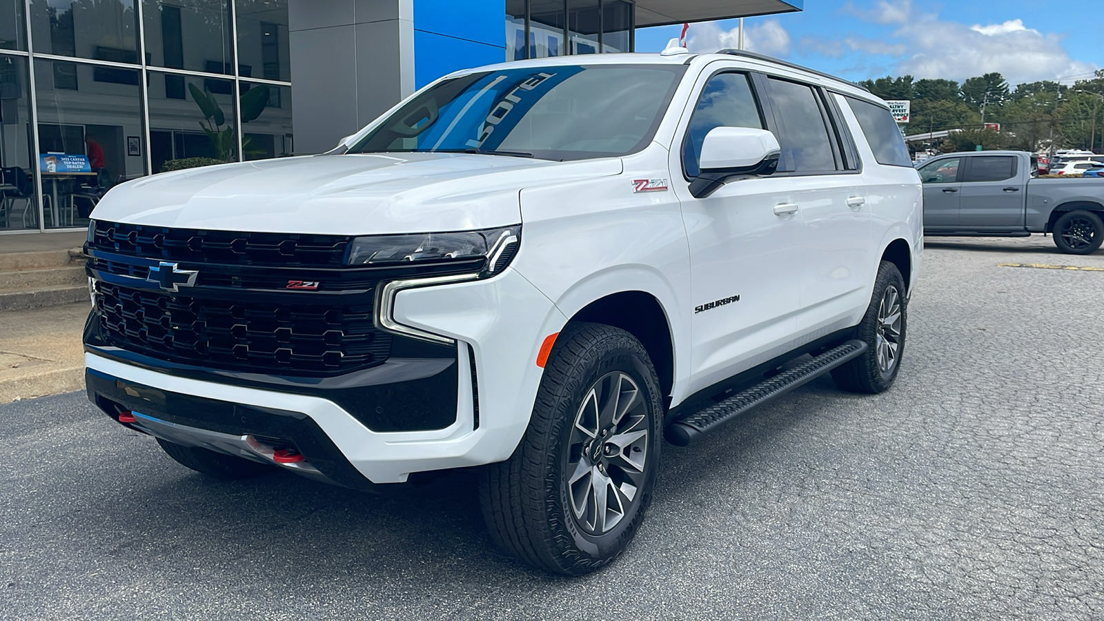 2024 Chevrolet Suburban Z71 1