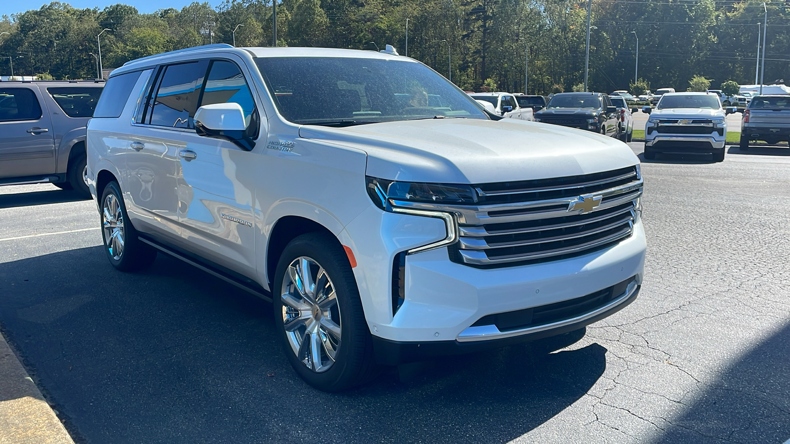 2024 Chevrolet Suburban High Country 12